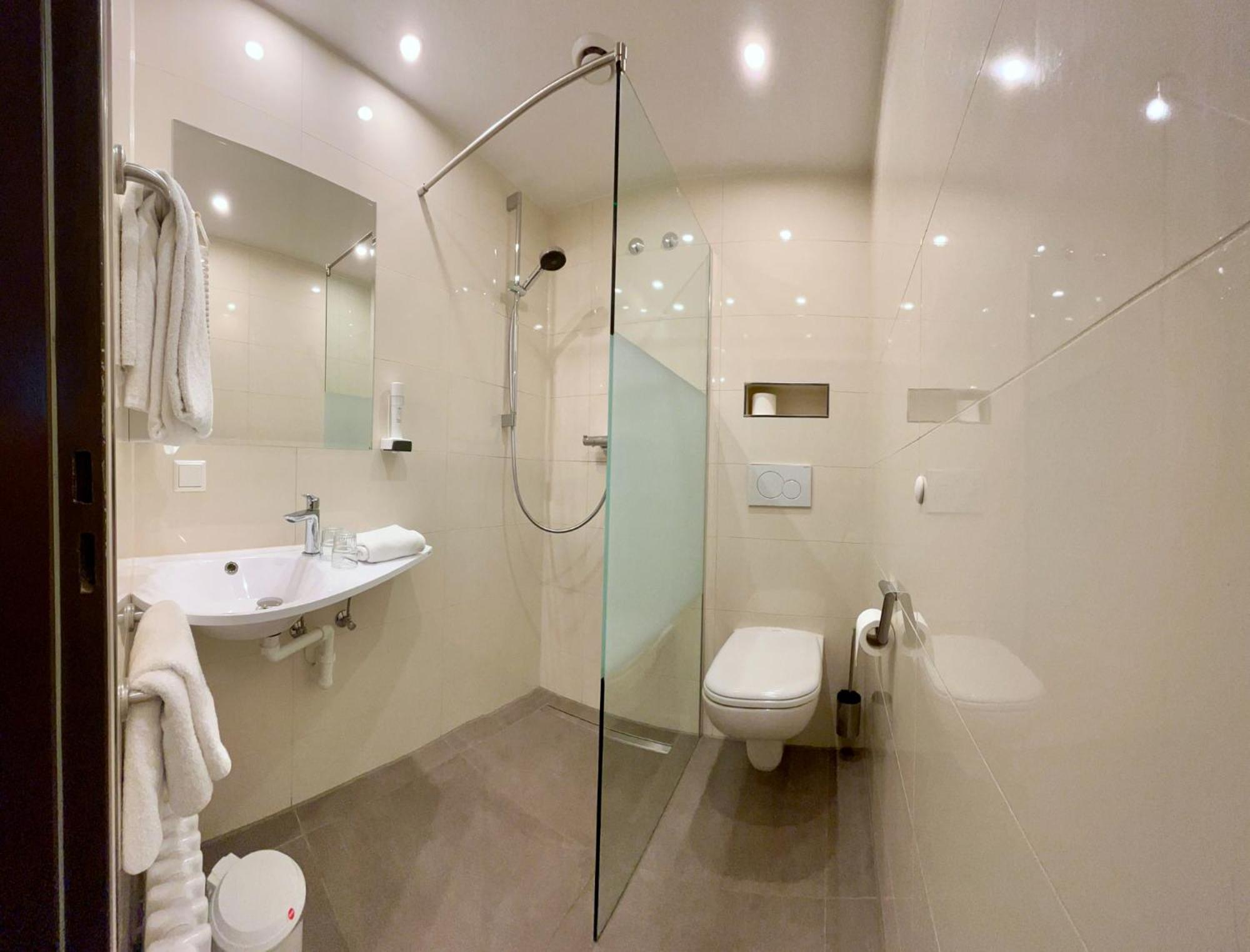 Seligweiler Hotel & Restaurant Elchingen Dış mekan fotoğraf