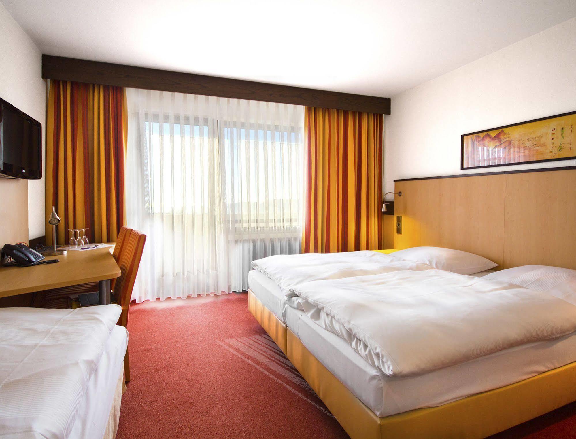 Seligweiler Hotel & Restaurant Elchingen Dış mekan fotoğraf