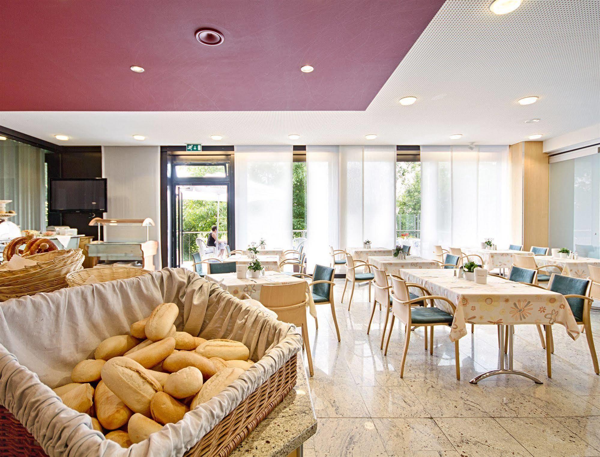 Seligweiler Hotel & Restaurant Elchingen Dış mekan fotoğraf